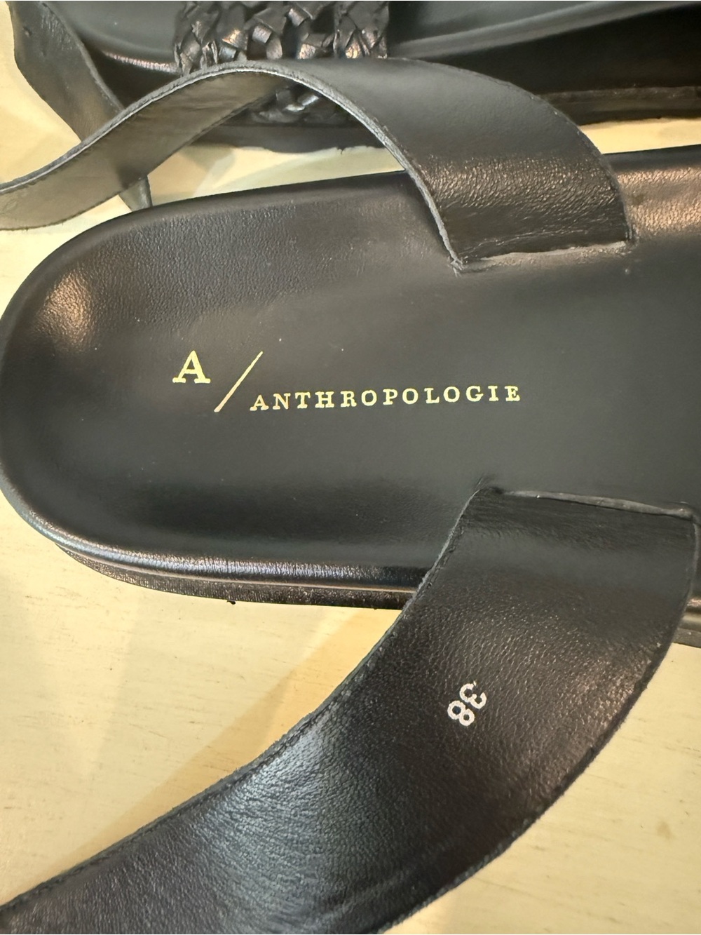 Anthropologie Woven Strap Black Leather Flat Sandals Womens 38 US 8 - Picture 2 of 3